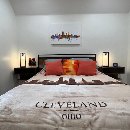 Trendy In Tremont, Clevelandアパートメント エクステリア 写真